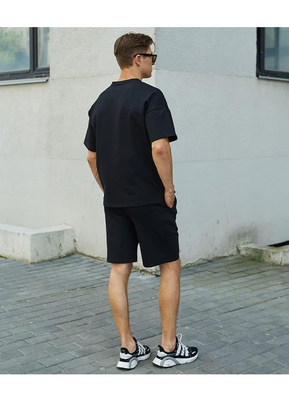 Чорна футболка чорна No Brand Футболка