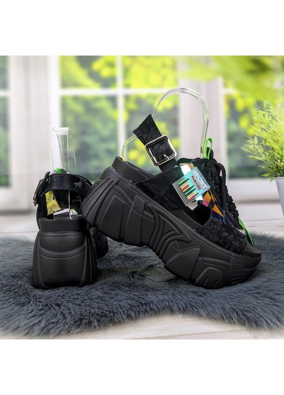 Черные босоножки женские спортивные на платформе Girnaive