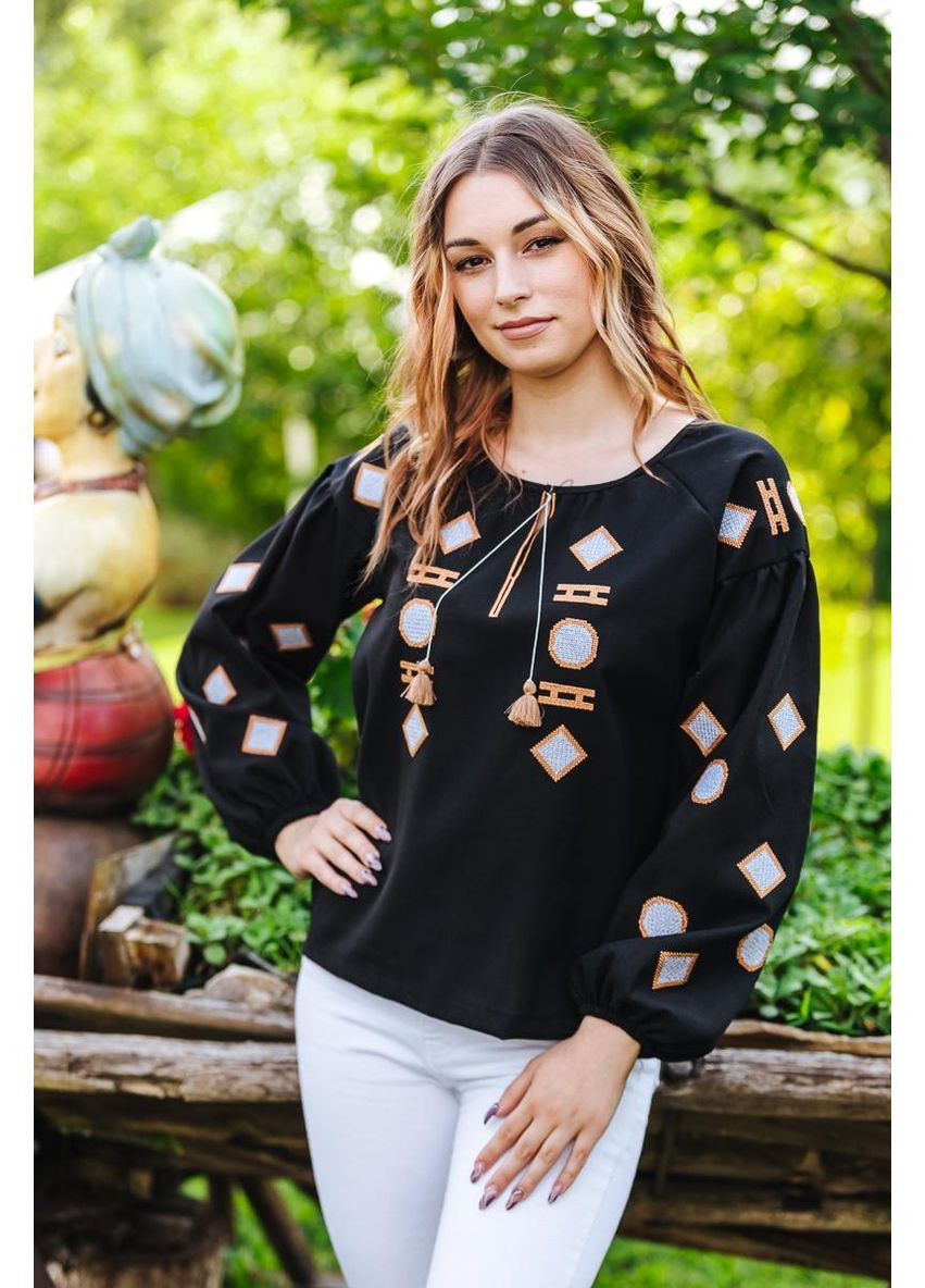 Чёрная современная женская вышиванка черная с геометрической гладевой вышивкой минимализм м–3xl, m лен (301047024)