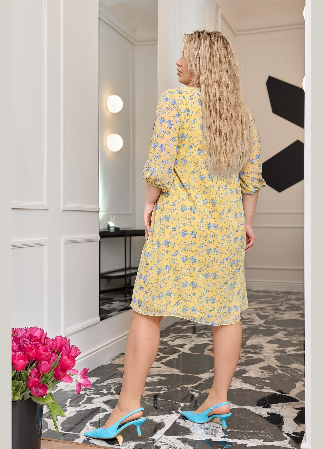Желтое повседневный шифоновое платье миди а-силуэт No Brand с цветочным принтом