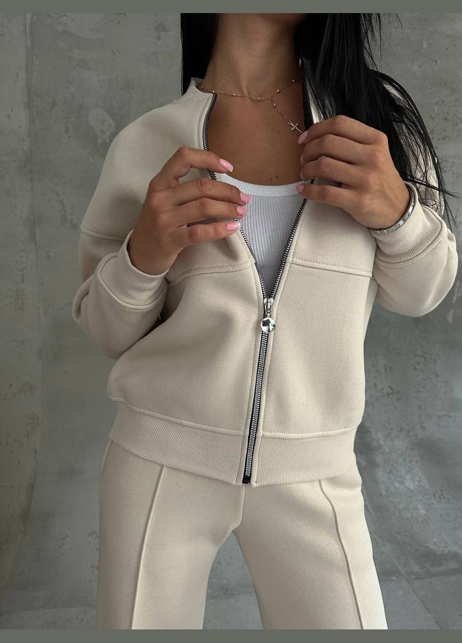 Женский теплый качественный спортивный костюм: кофта бомбер на молнии и брюки палаццо со стрелками с утеплением No Brand (316094552)