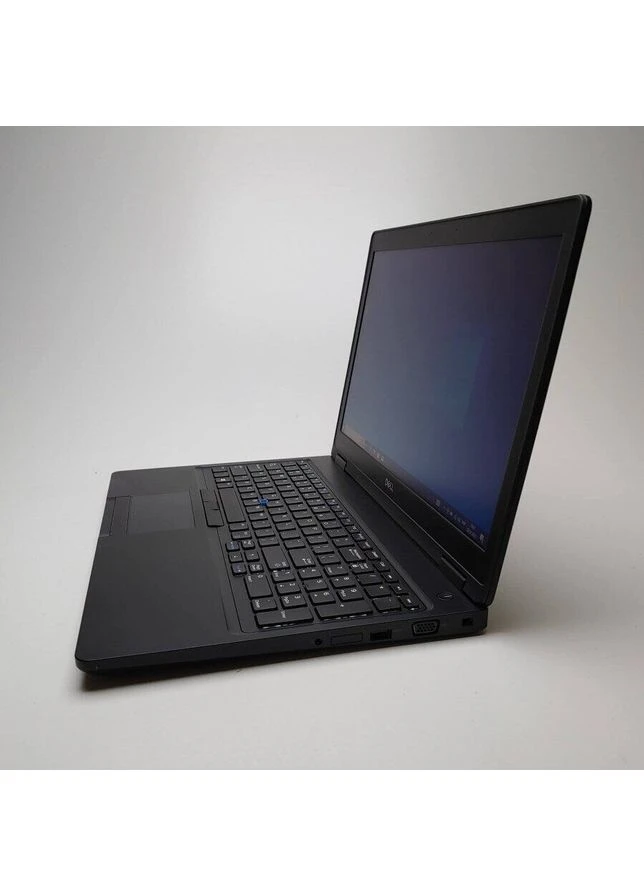 Ноутбук Latitude 5590 / 15.6" TN / Intel Core i5-7300U (2(4) ядра по 2.6-3.5 GHz) / 8GB DDR4 / 256GB SSD / HD Graphics 620 / Win Dell (398137996)