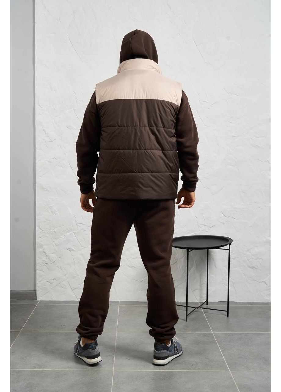 Темно-коричневий демісезонний костюм 2649 трійка худі та штани трьохнитка на флісі,жилет стьобаний синтепон 150 Україна