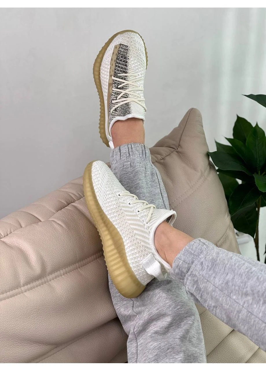 Стильні жіночі кросівки No Brand комбіновані демісезони (389401542)