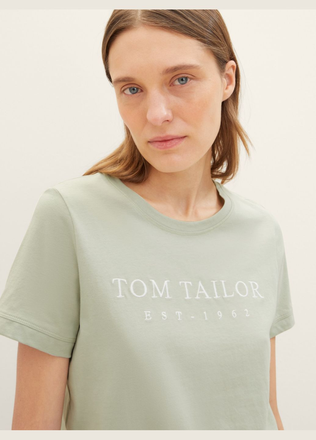Зеленая летняя футболка Tom Tailor