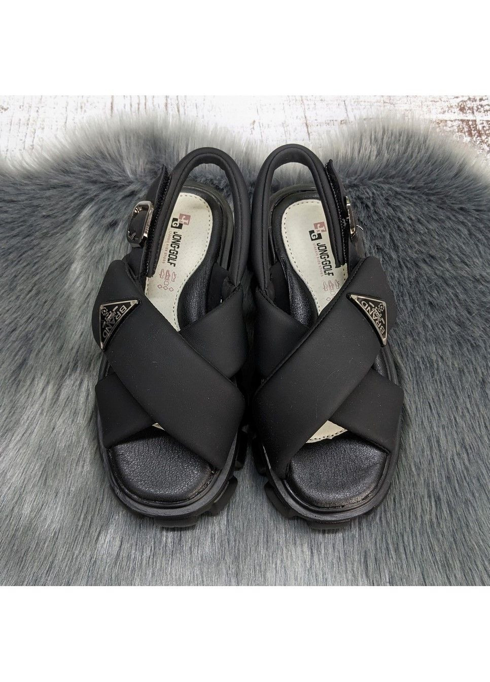 Черные босоножки подростковые для девочки Jong Golf