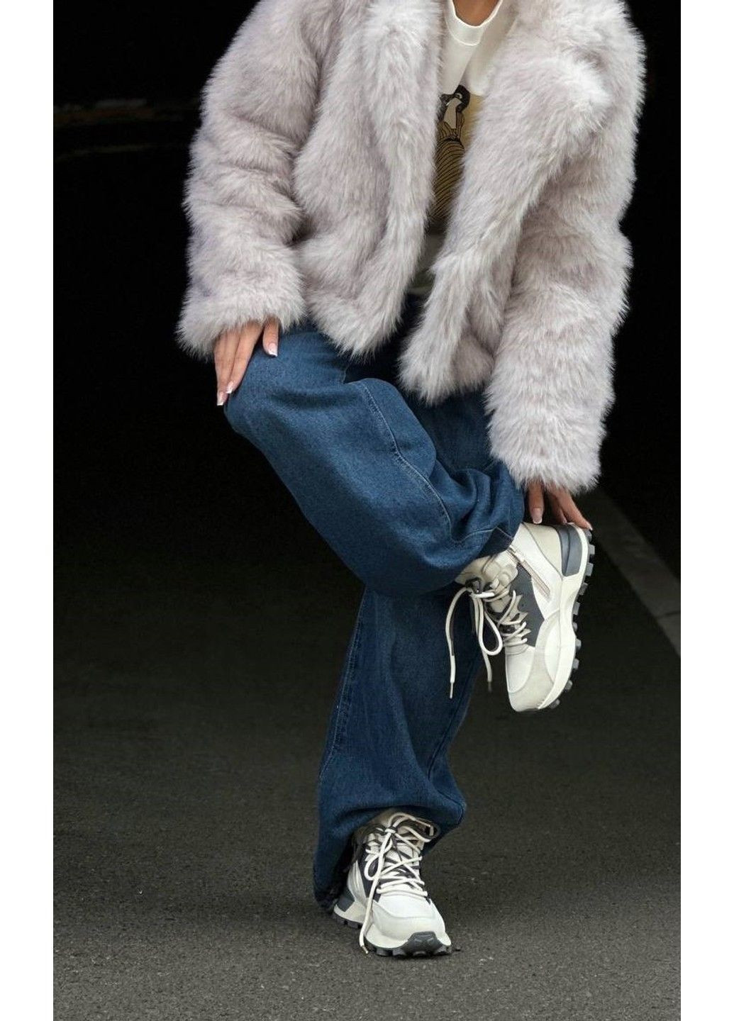 Зимние ботинки женские зимние на меху белые Mengfuna прессованная кожа