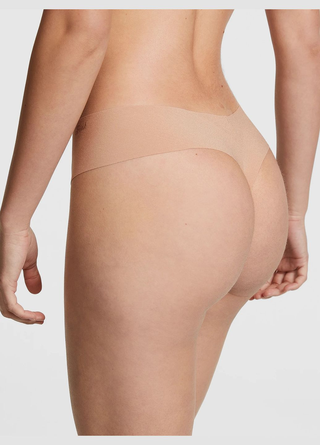 Бесшовные трусики стринг танга бежевые pink оригинал Victoria's Secret (340826821)