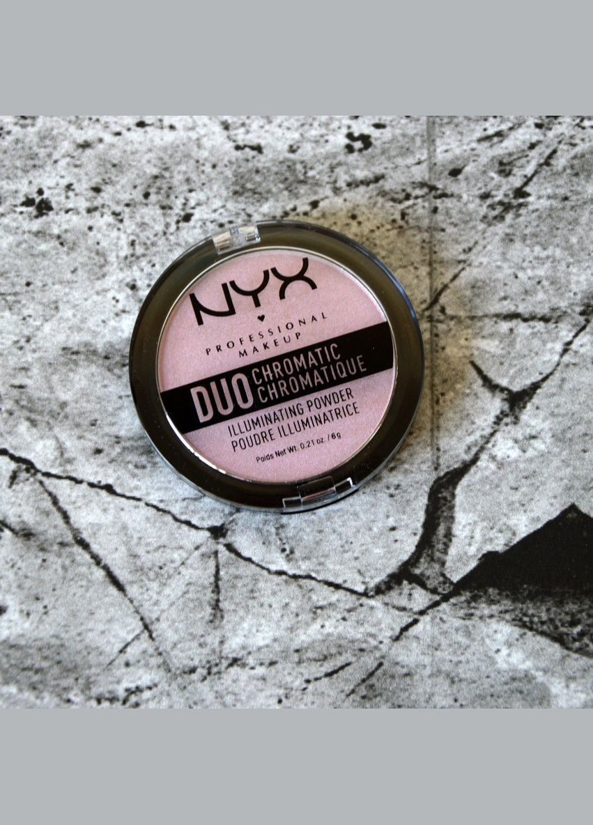 Пудрахайлайтер Duo Chromatic Illuminating Powder (6 г) CRUSHED-BLOOM (dcip03) NYX Professional Makeup (279364298)