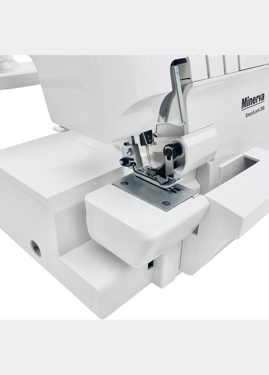 Оверлок SmartLock 350, 91Вт, 13 оп., (4, 3, 2-х ниткові шви), білий Minerva (320826928)