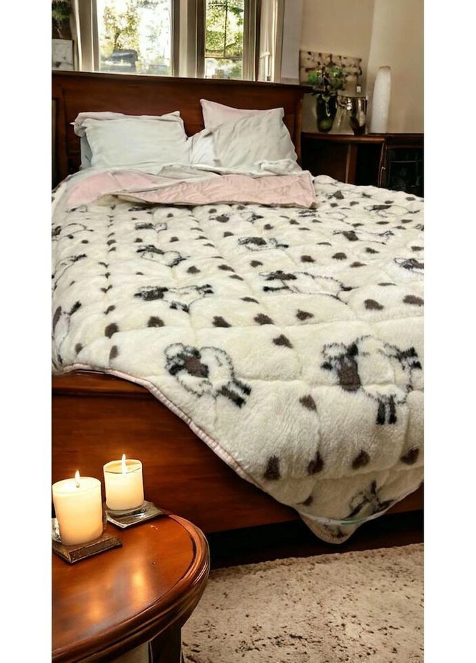 Одеяло открытое овечья шерсть Баранчик Шон (Микрофибра) Двуспальное Евро 200х220 55240 Moda (335583416)