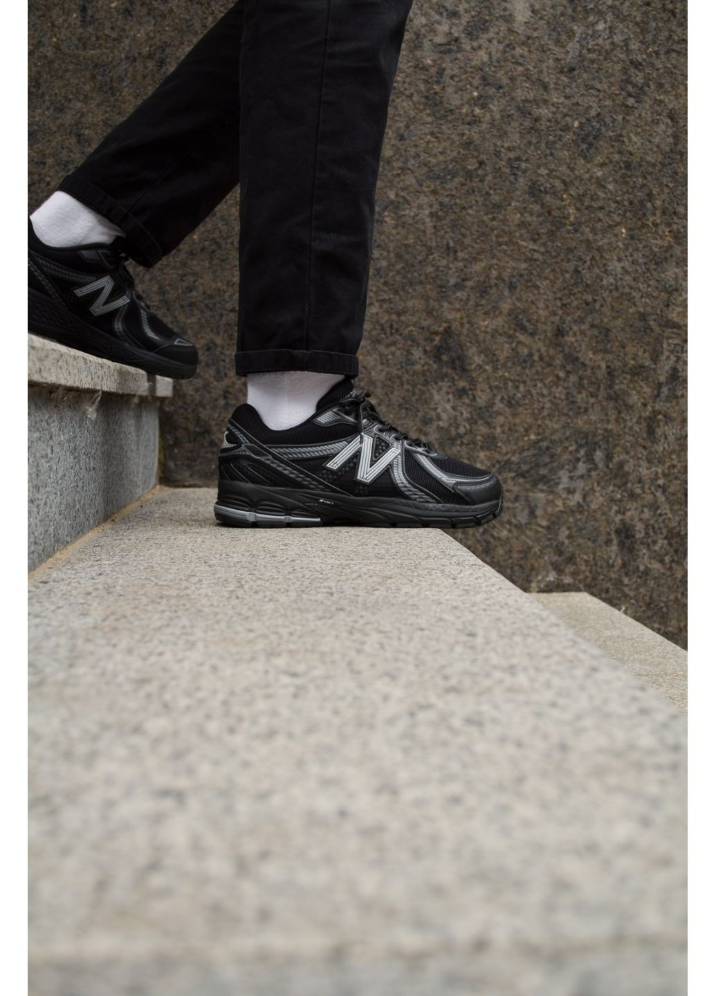 Сірі Осінні кросівки чоловічі new balance 860 v2 grey black нью беланс 860 No Brand