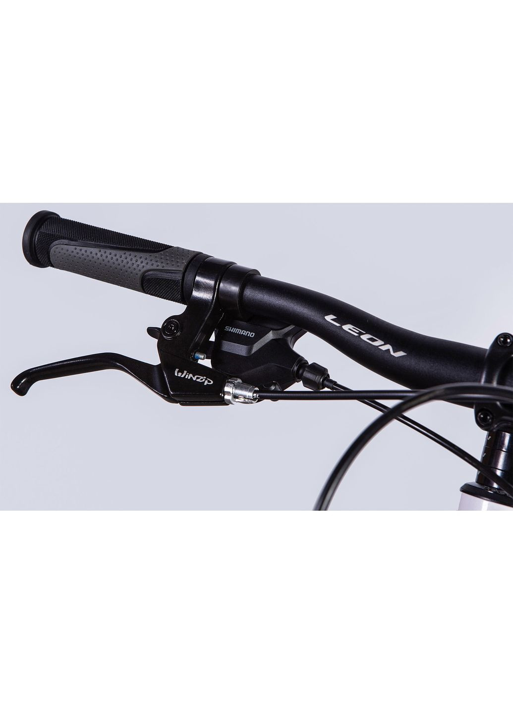 Велосипед JUNIOR AM Vbr CS 24", размер XXS, рама 12", год 2025, белый с сиреневым Leon (369652679)