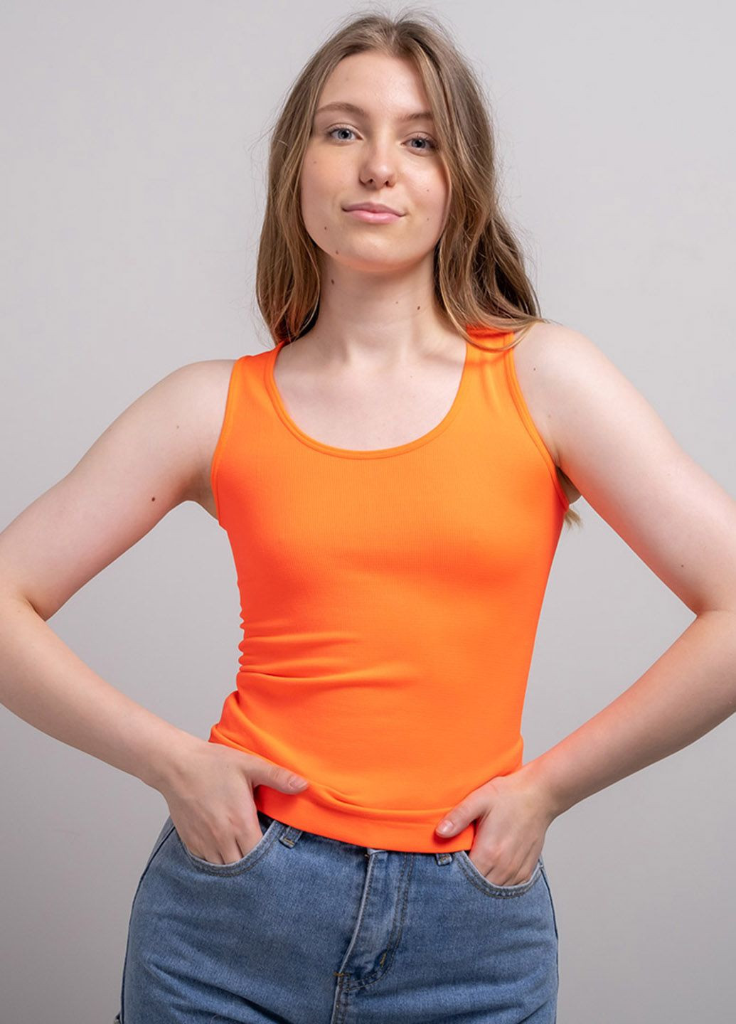 Оранжевая летняя футболка Power