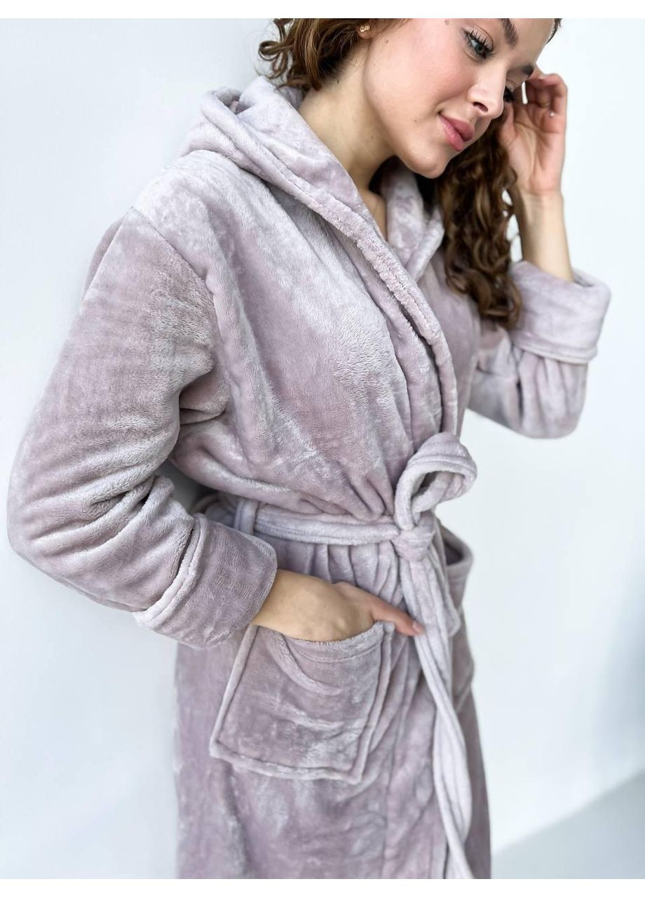 Махровый халат женский чудесный с капюшоном / Теплый женский халат чудесного цвета средней длины с карманами No Brand (366571587)