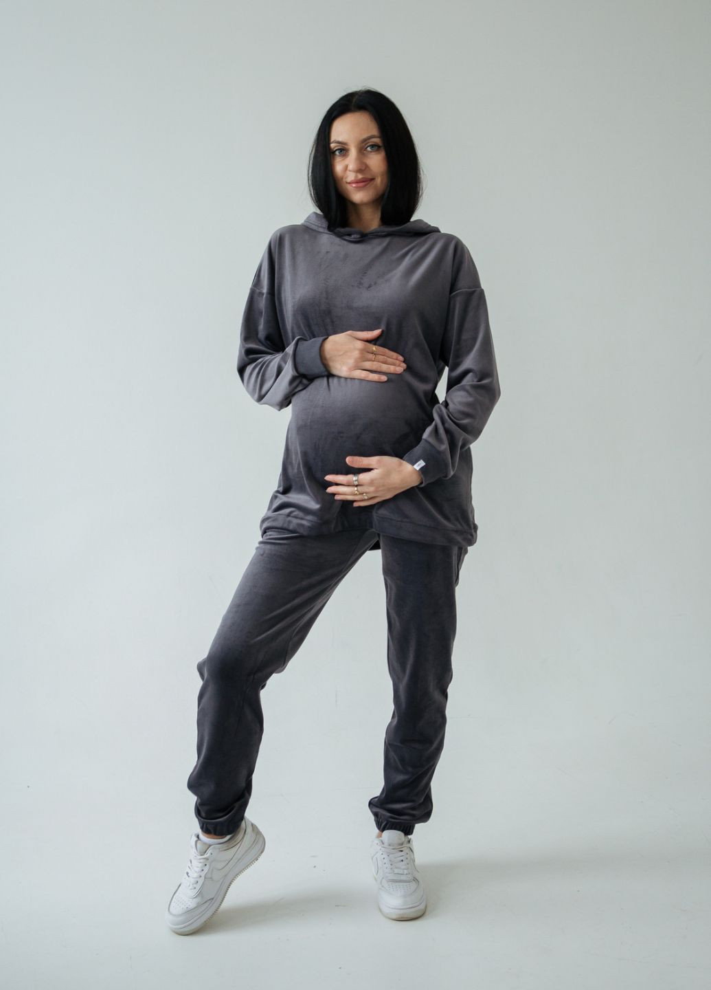 Спортивный костюм для беременных и кормящих мам с секретом для кормления HN (278748270)