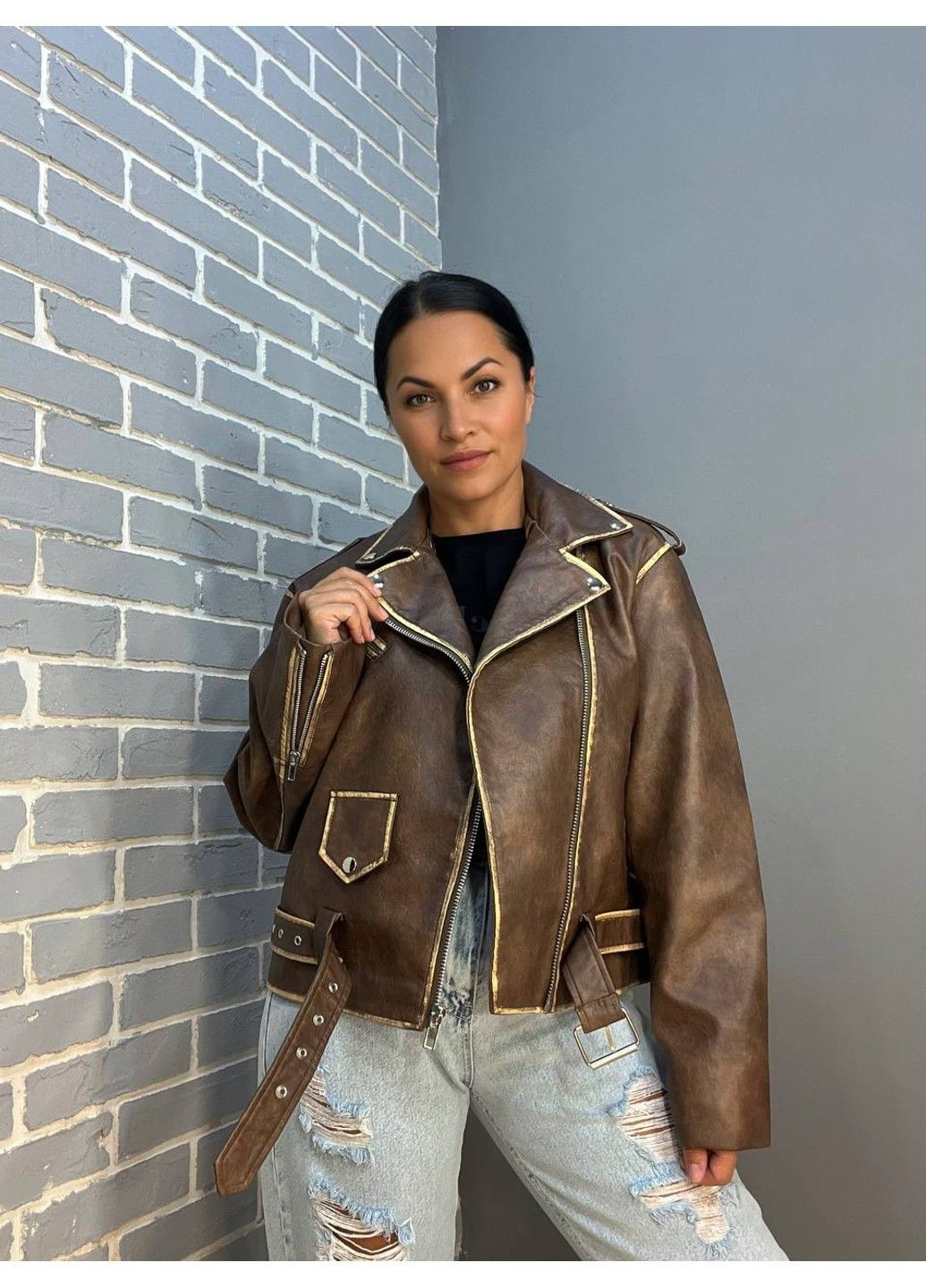 Коричневая демисезонная куртка женская 2456 косуха молнии пояс вареные швы экокожа AFTF BASIC
