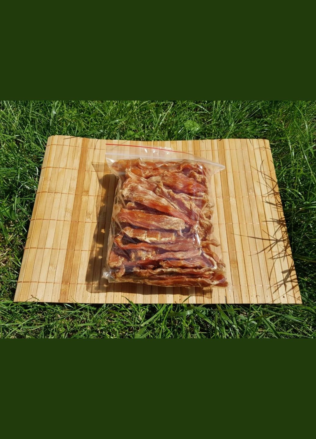 Натуральні ласощі для собак філе курки сушені преміум " " (Бетховен) 100 г. Bethowen (297567220)