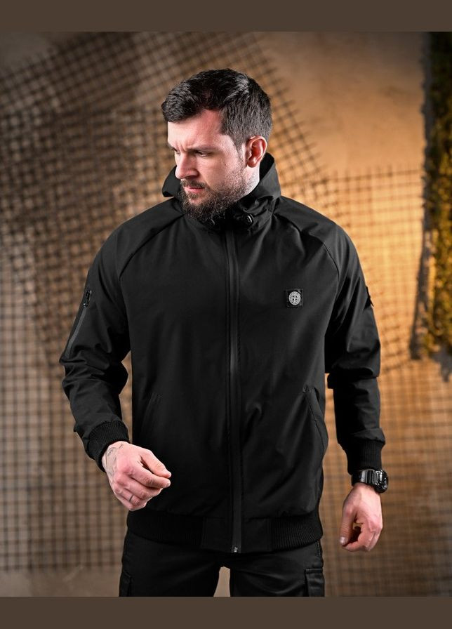 Чорна демісезонна вітровка Freedom