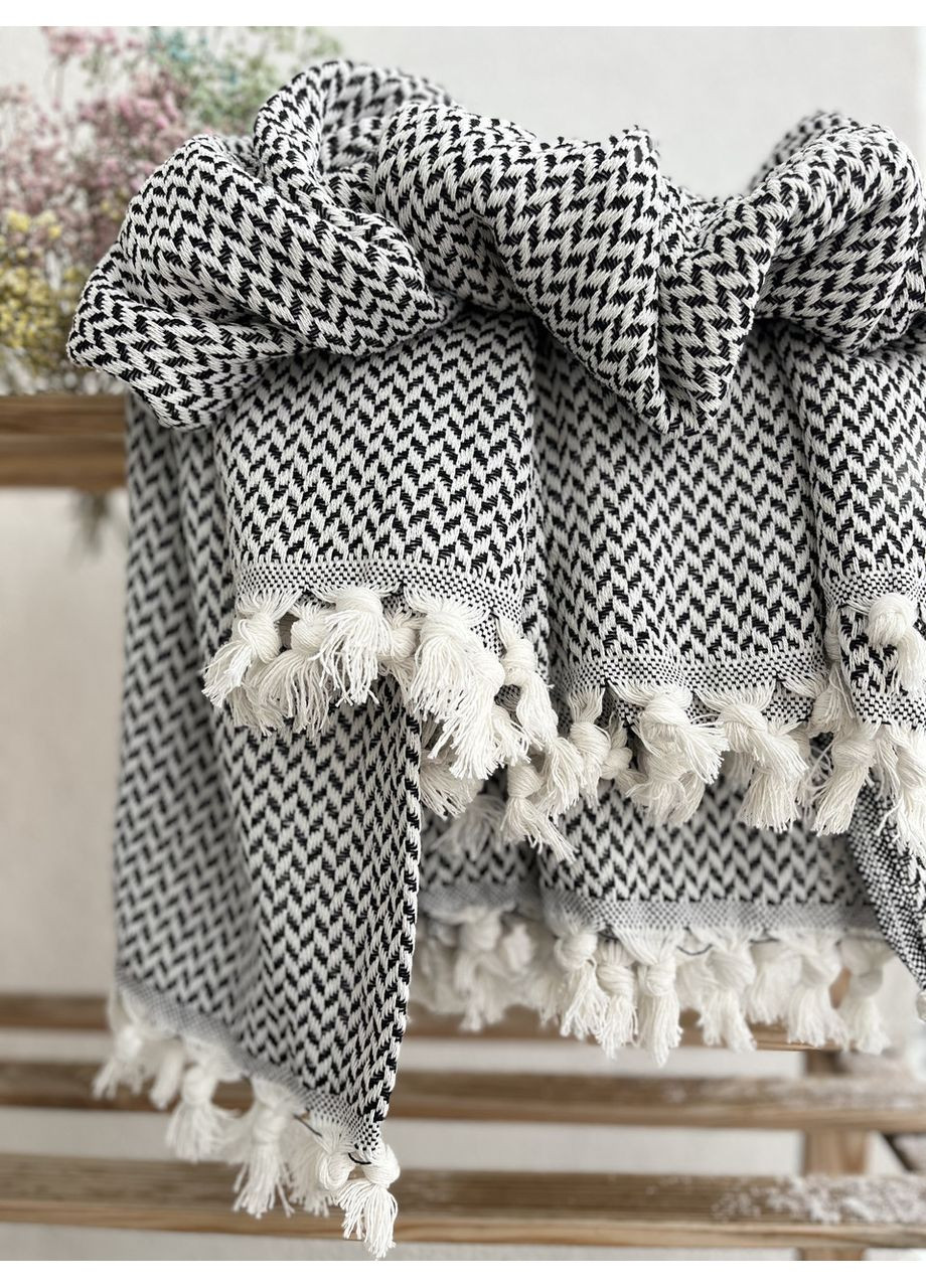 Покривало Finland бавовняне 220х240 см чорнобілого кольору ZEINTEX (315346956)