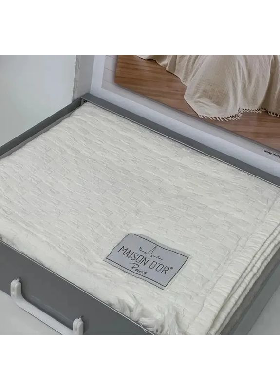 Покрывало My Favorite Pike ecru вафельное 220x240 Maison D'or (365549198)