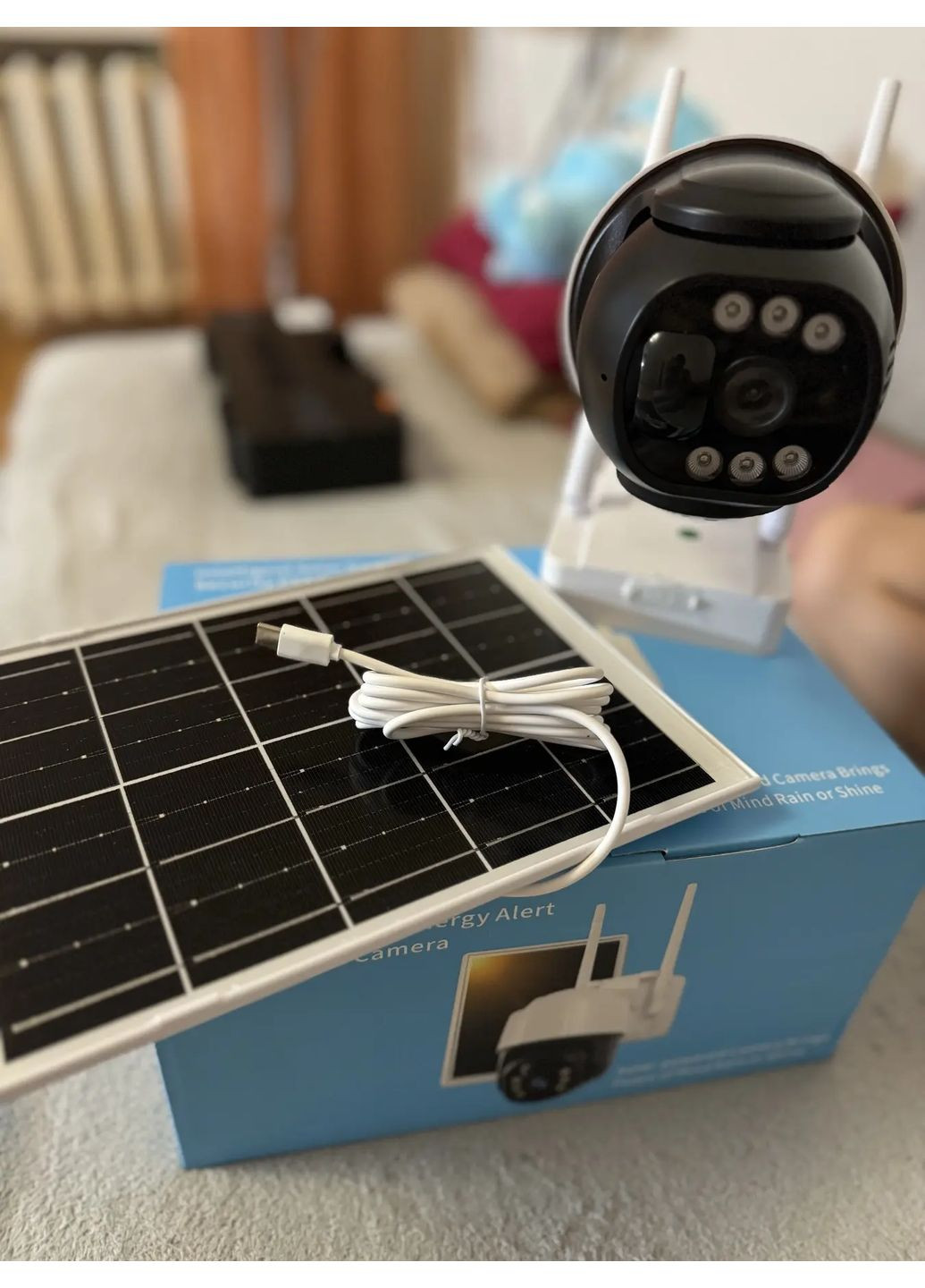 Поворотна погодозахисна сонячна камера безпеки 4G solar cam 1080P Grand (363833967)