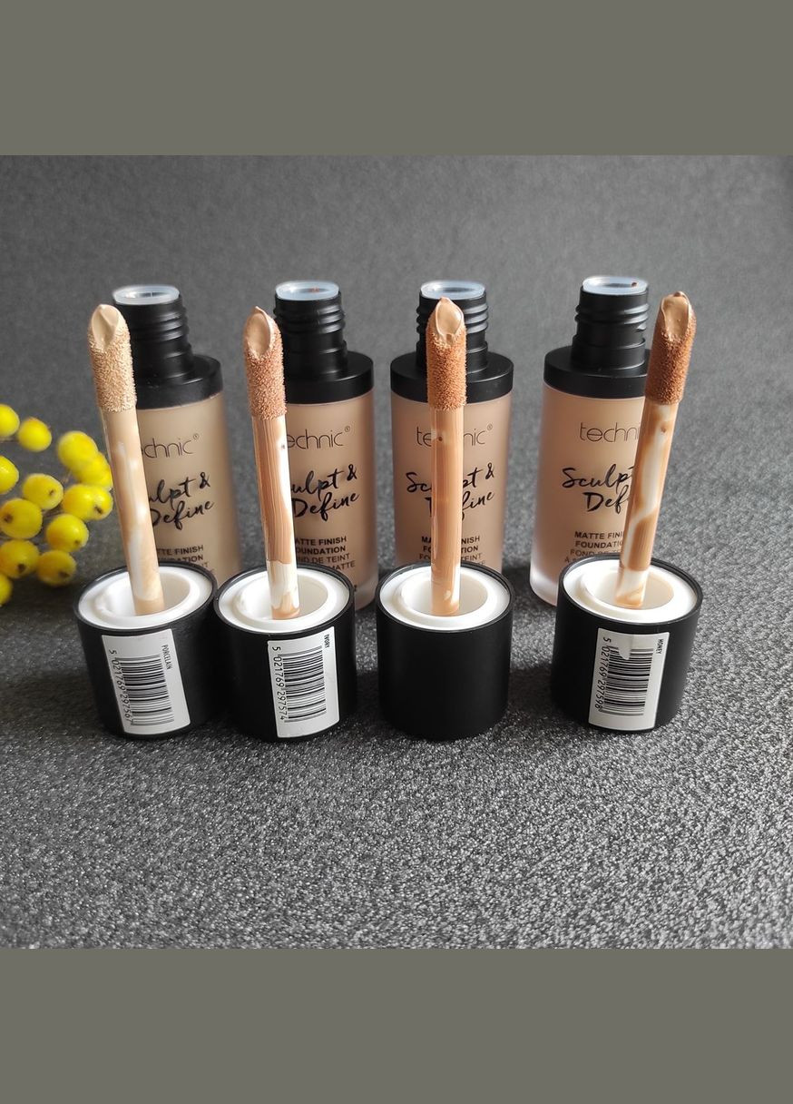 Тональний крем з матовим фінішем Sculpt & Define Matte Finish Foundation - Honey Technic (296469981)