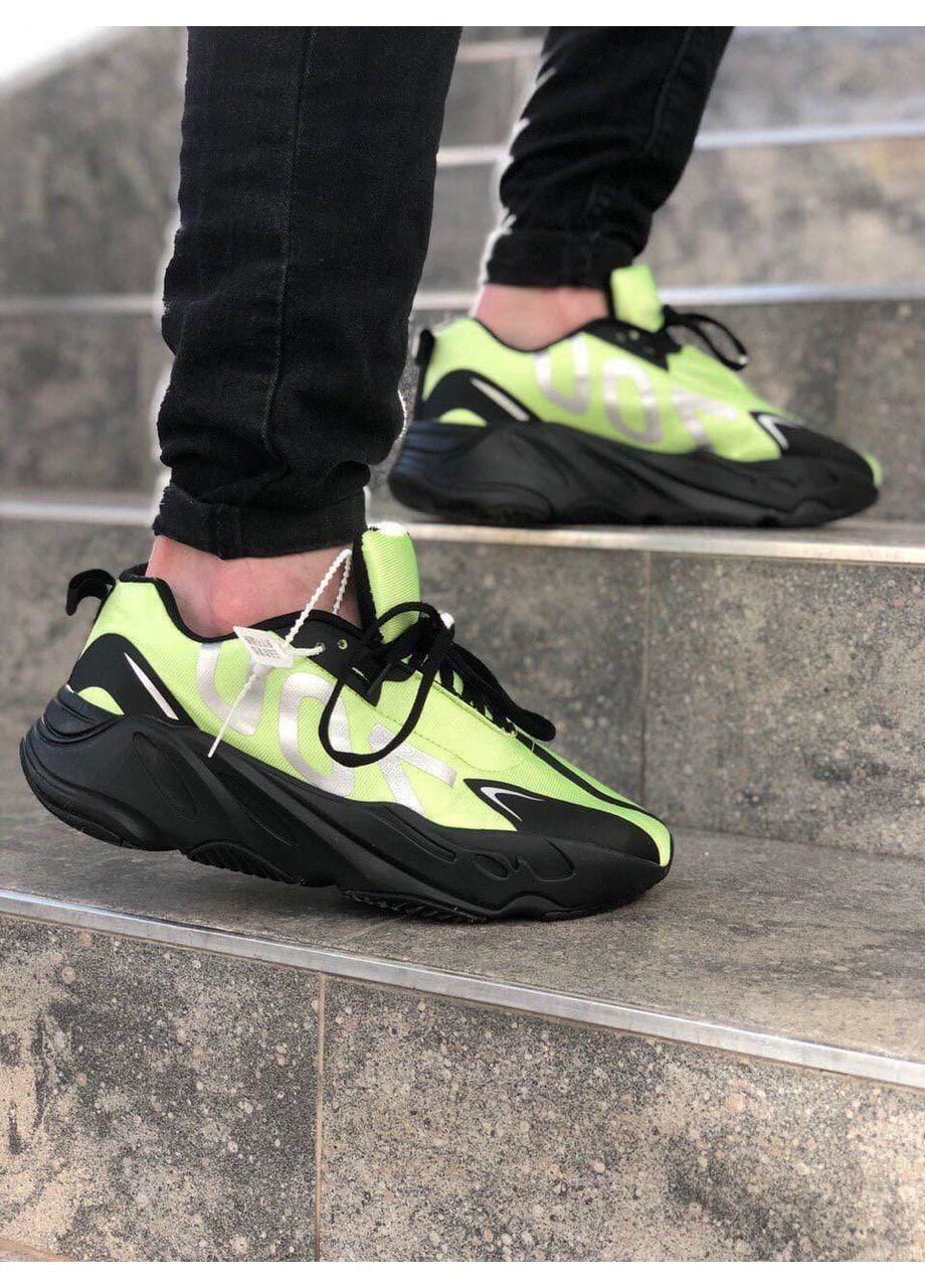 Серые демисезонные кроссовки мужские adidas yeezy boost 700 logo black green адидас изи буст No Brand