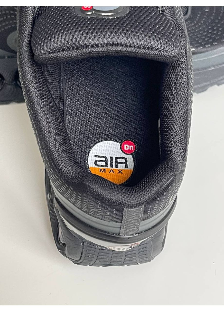 Черные демисезонные кроссовки мужские и женские nike air max dn black | найк аир макс дн черные No Brand