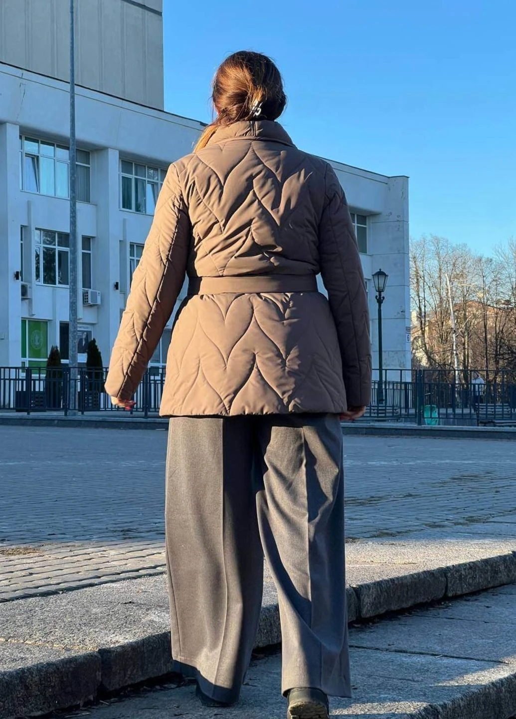 Кавова демісезонна куртка Kattaleya