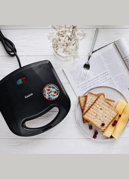 Сендвічниця-гриль МG-362N,780Вт, антиприг. покрит. Magio (326803321)