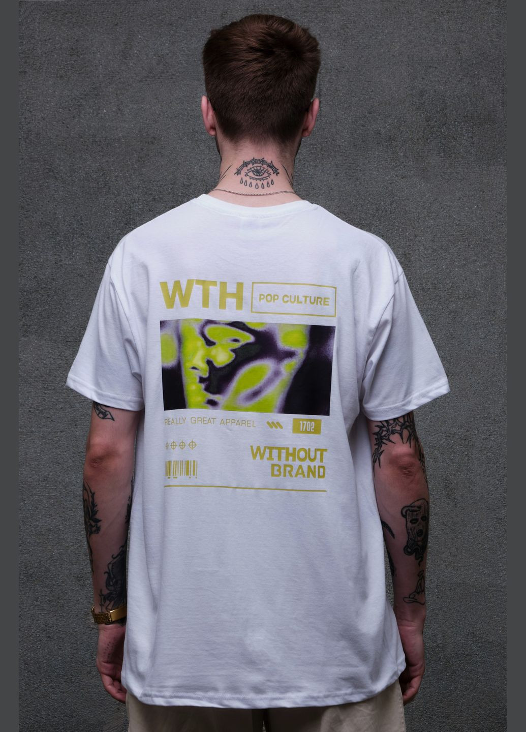 Біла оверсайз футболка з принтом pop culture з довгим рукавом Without