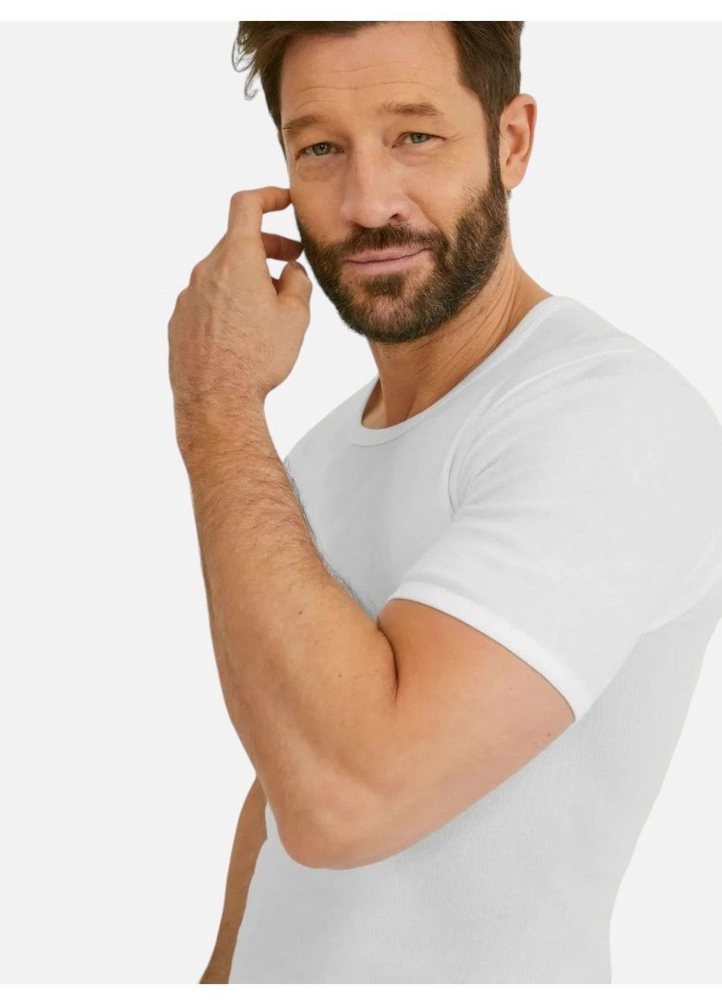 Белая футболка C&A