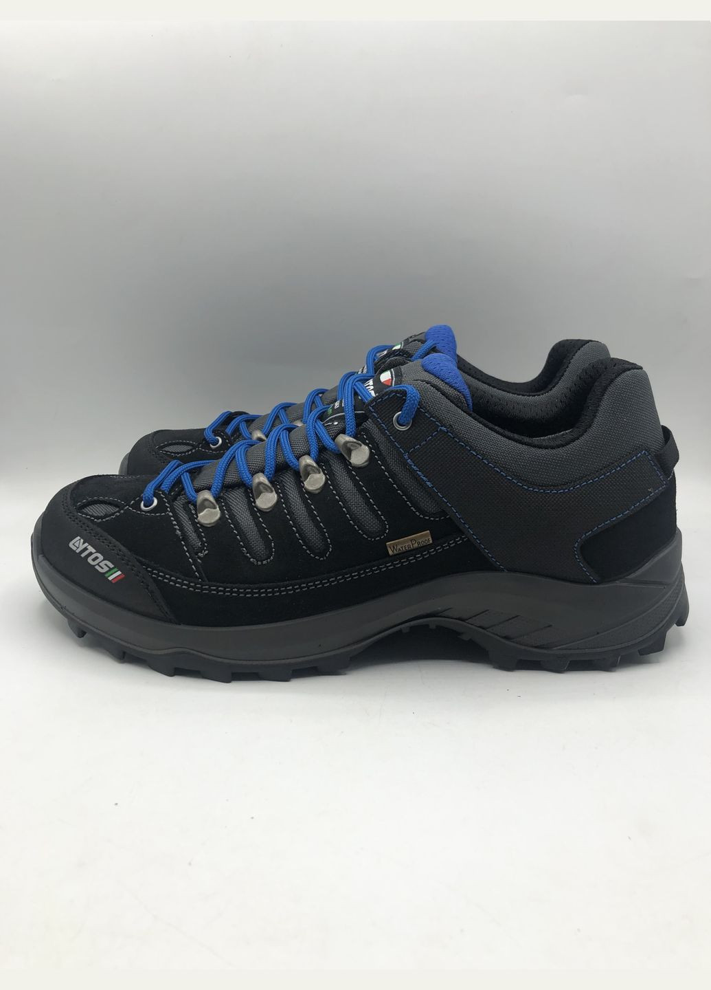 Чорні трекінгові кросівки onex jab 10 Lytos