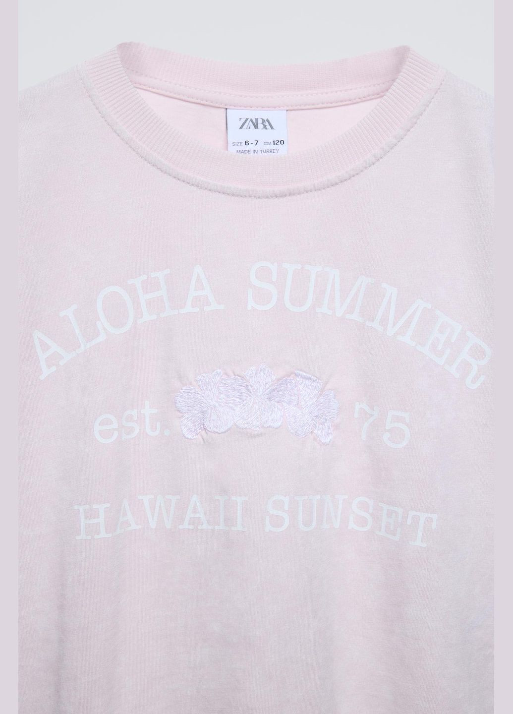 Розовая демисезонная футболка Zara оверсайз