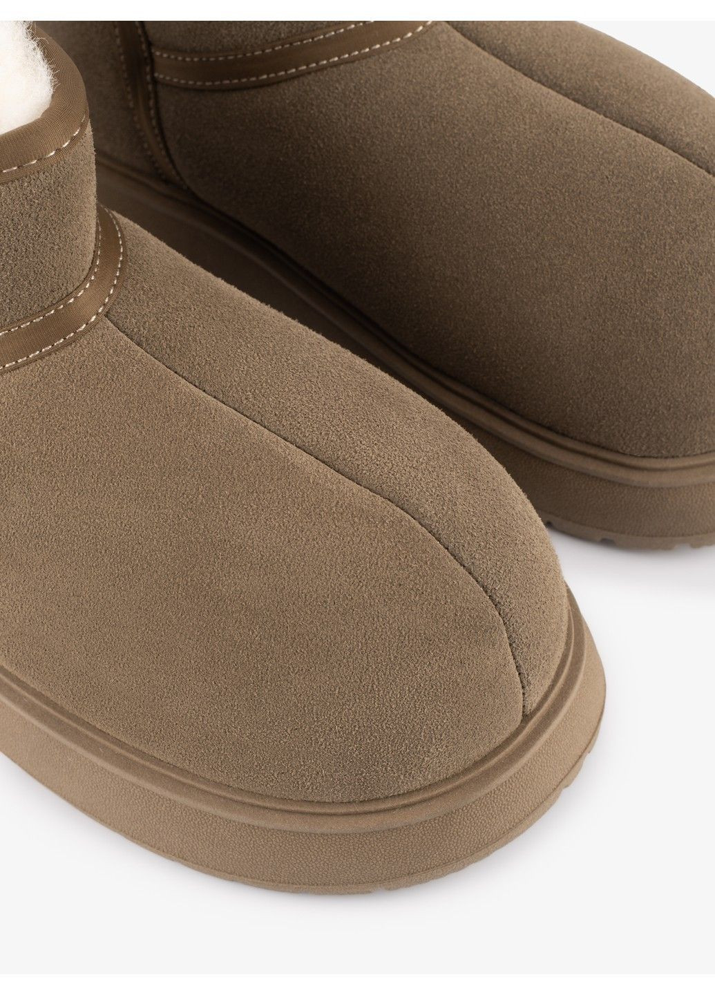 Жіночі уггі 1101743 Buts (368194320)