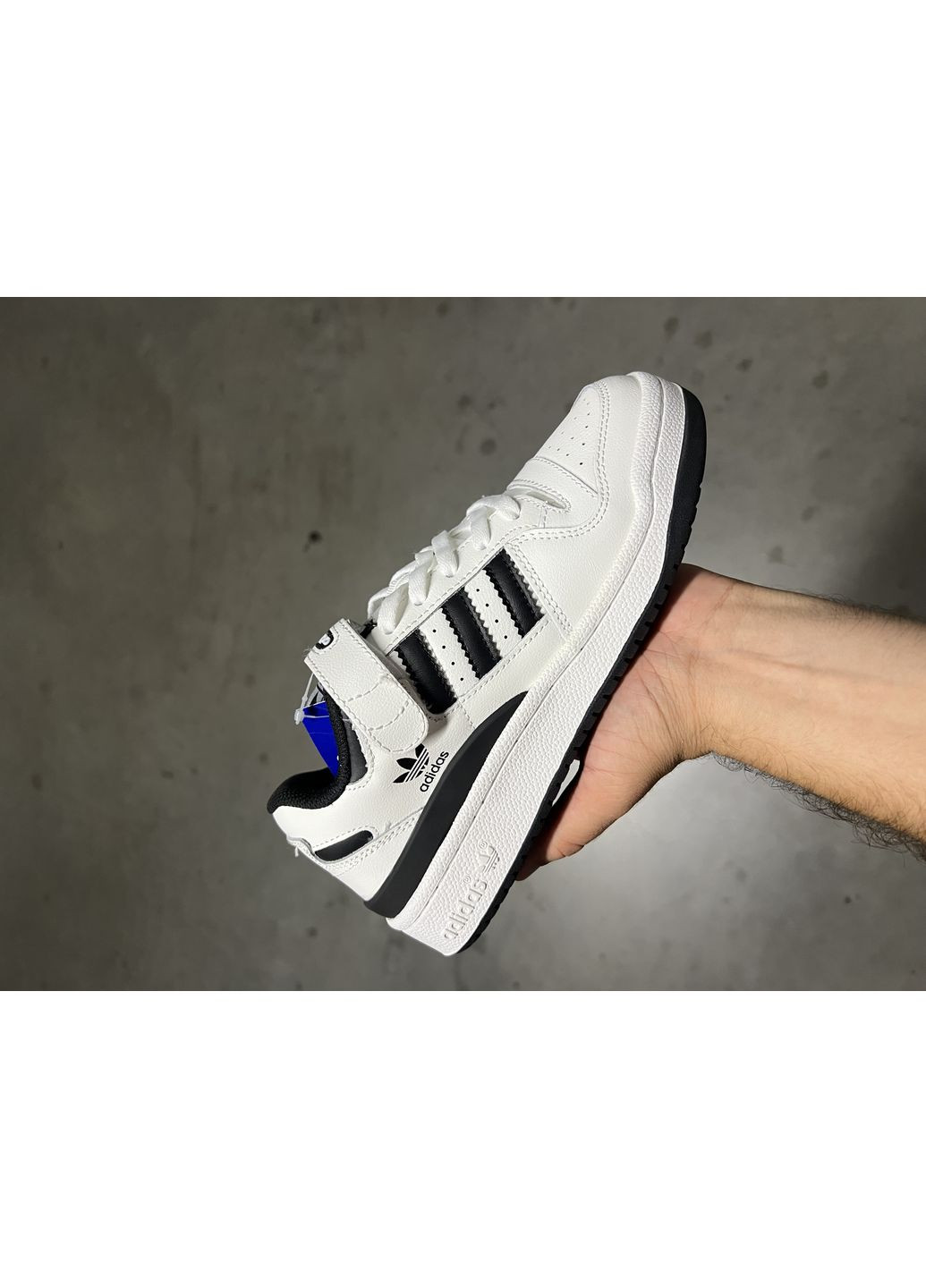 Черные демисезонные кроссовки мужские adidas forum white black адидас форум No Brand