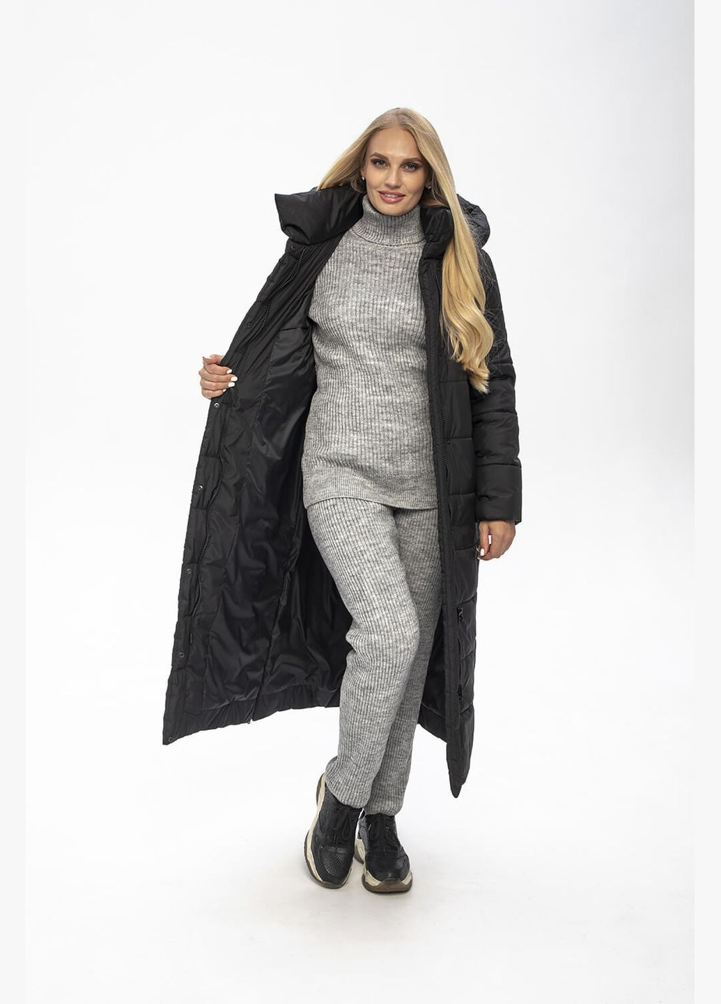 Чорне зимнє Пальто Агата (01191b-brown44) MioRichi