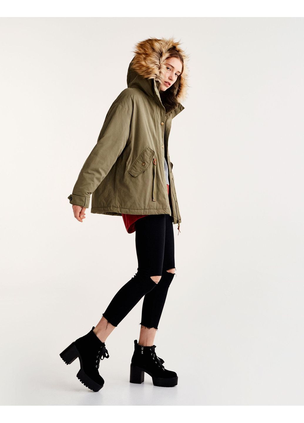 Парка,хаки, Pull & Bear (369624095)