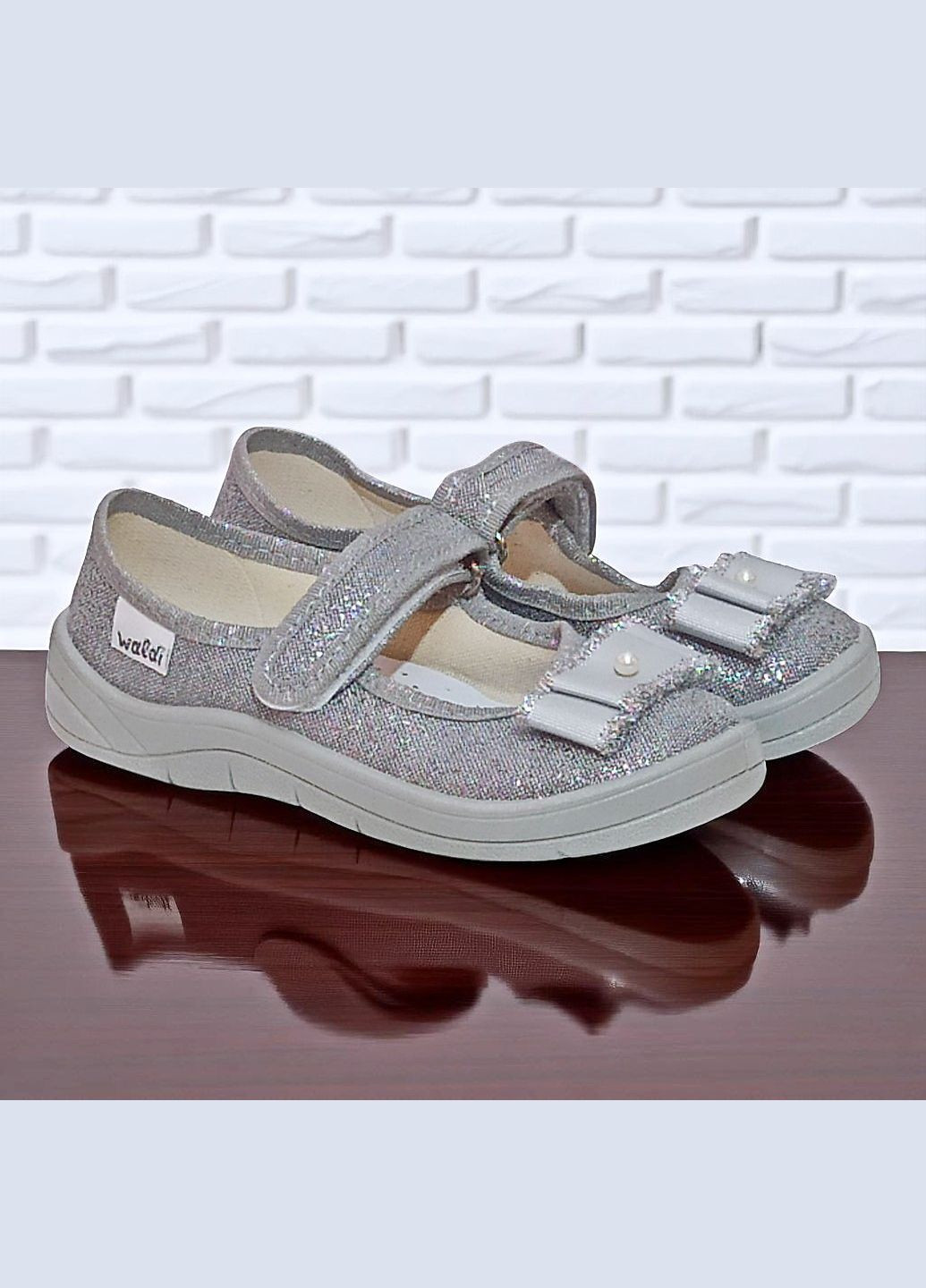 Ортопедичні закриті тапочки капчики на липучці змінка в садок для дівчинки Валді Waldi (338498387)