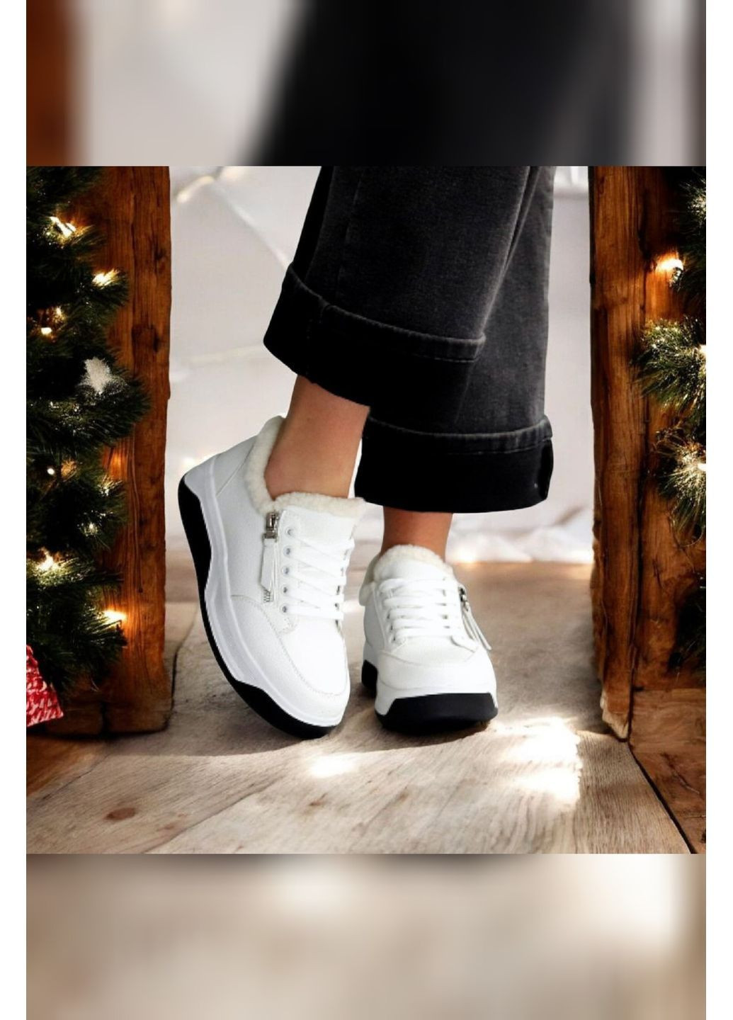 Женские зимние кожаные кроссовки белые на чёрной подошве тёплые с мехом Viki Кросівки белые зима (369719501)