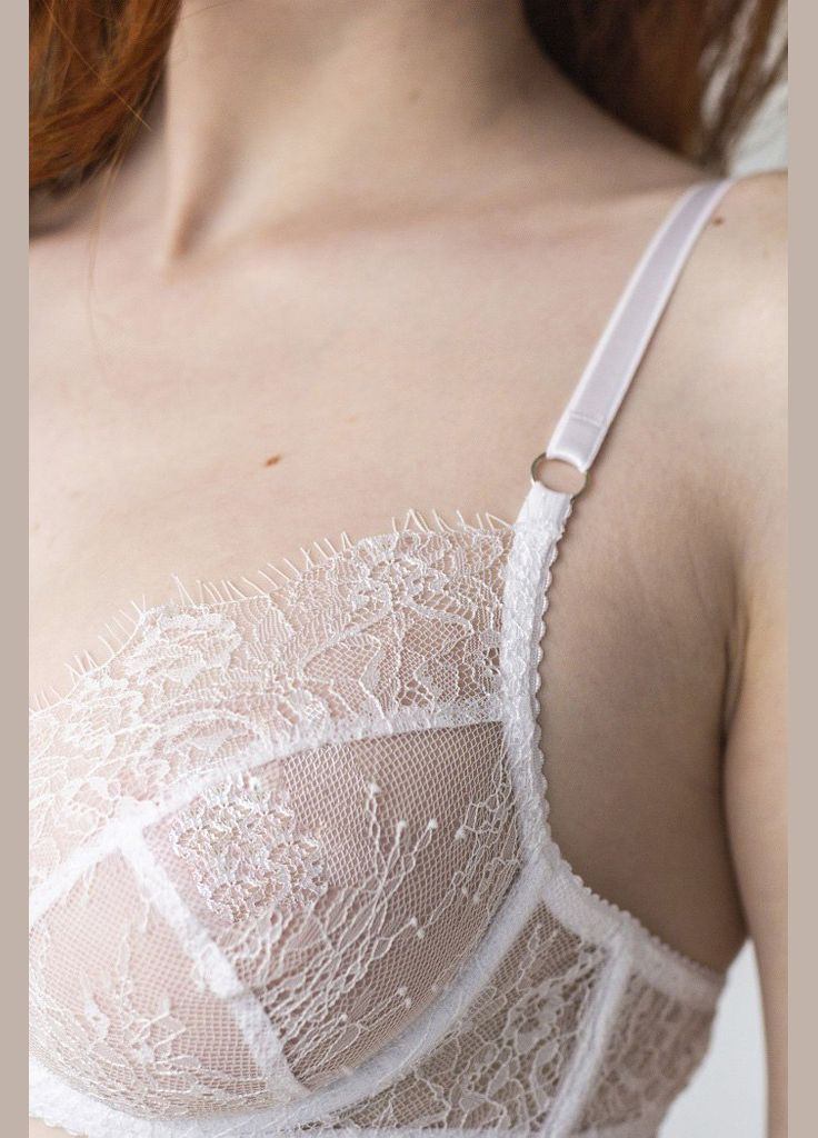 Белый демисезонный кружевной комплект с трусиками бразилианы - tender french kari shop atelier белый 70aa/xs (103ls-12br-wh) Ova Ova Brand