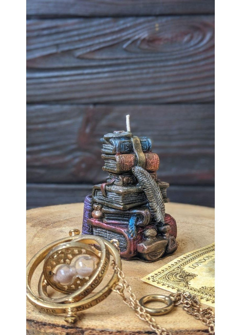 Свеча восковая Книги из библиотеки Хогвартса No Brand (352777574)