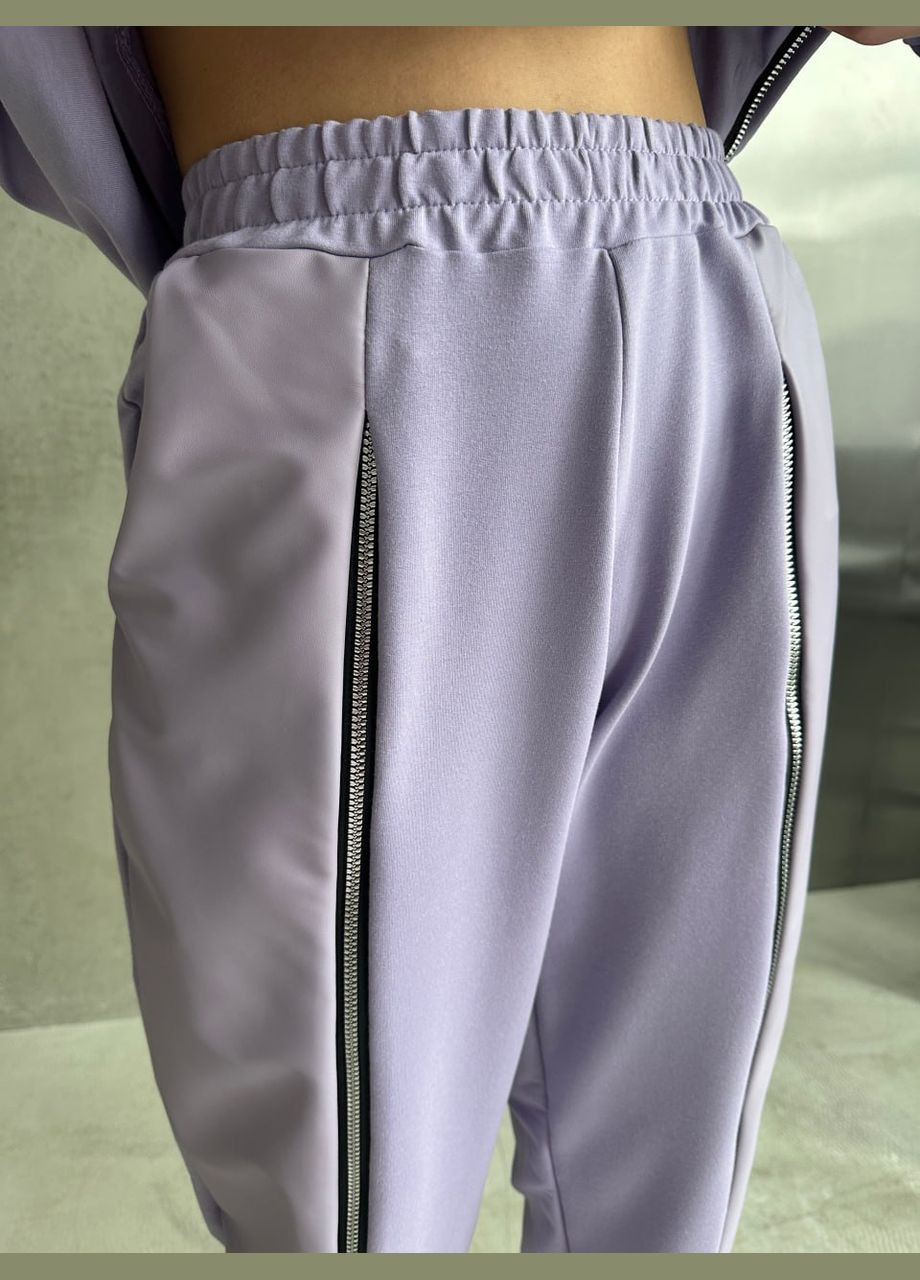 Жіночий костюм двійка колір лавандовий р.42/44 451779 New Trend (282926638)