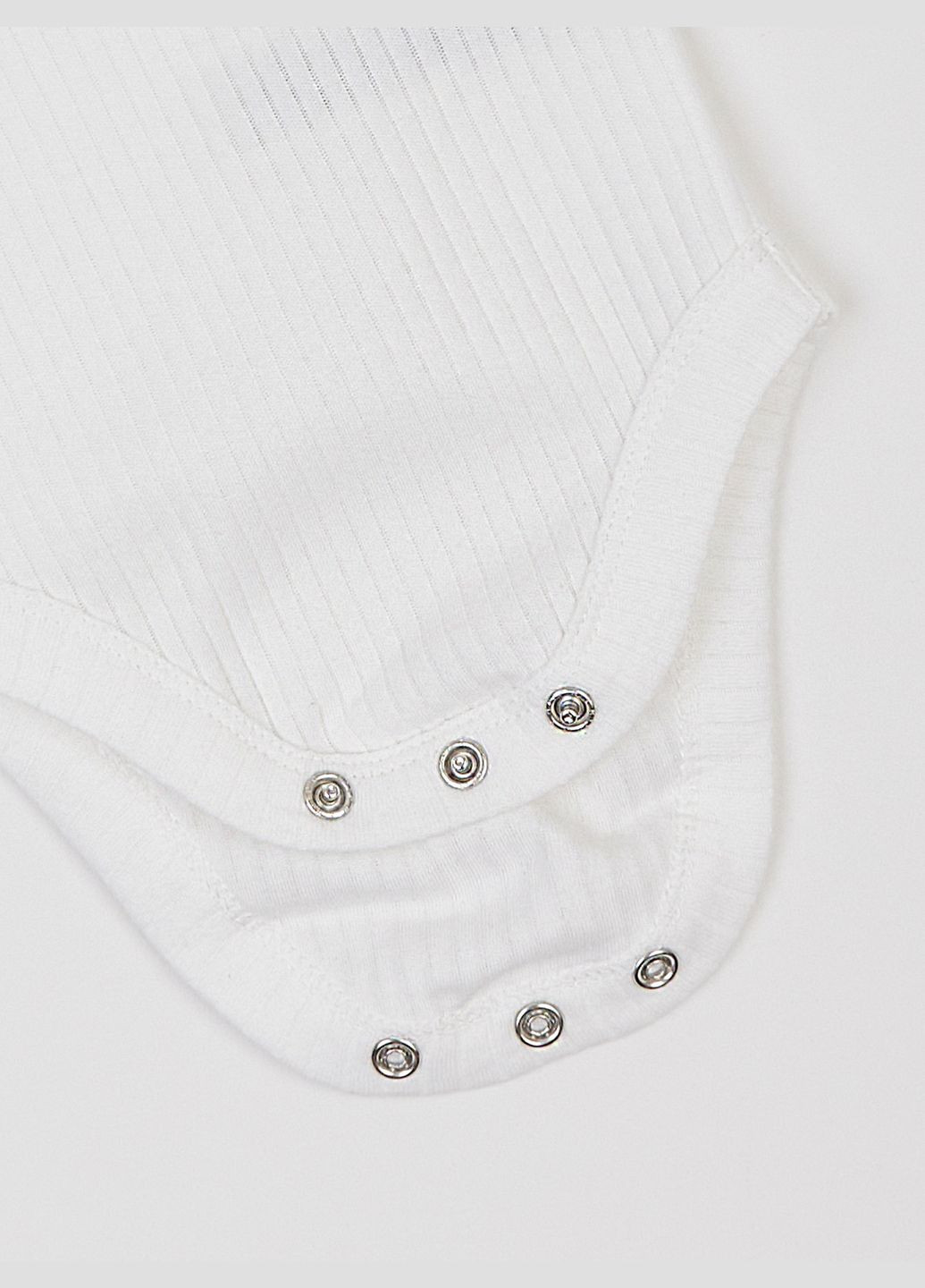 Боди-майка детская белая с пуговицами фактурная KRAKO (322720058)