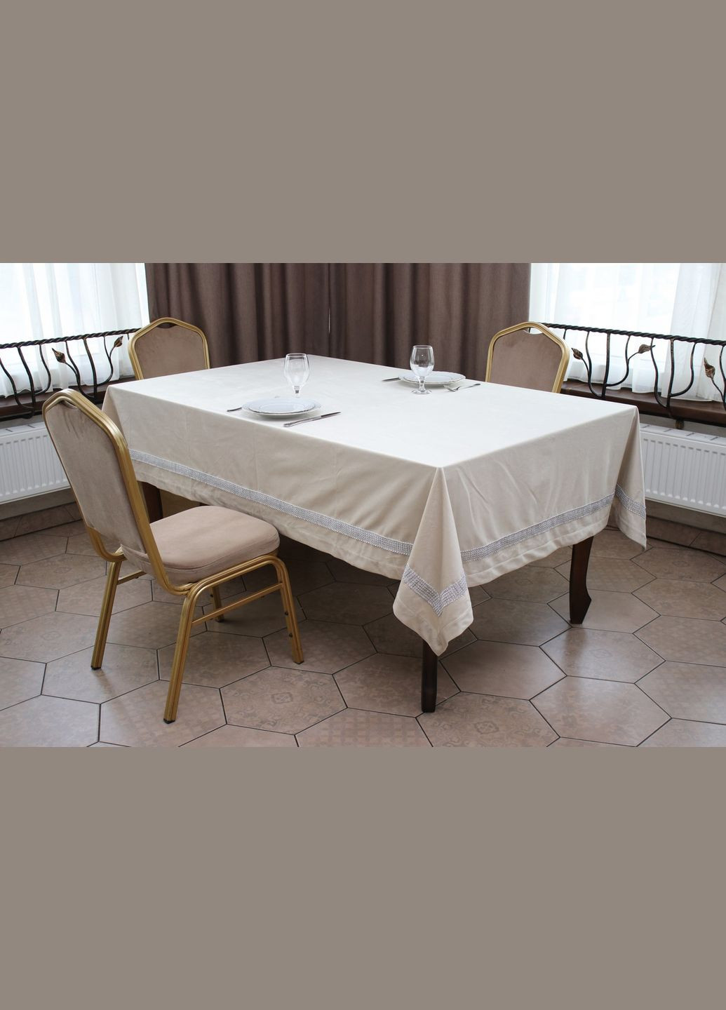 Скатерть бархатная, однотонная 165х300 см Кремовая Kayra (318382539)