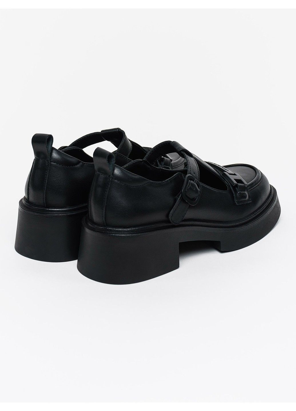 Жіночі туфлі на низькому ходу 1100154 Renzoni (283323003)