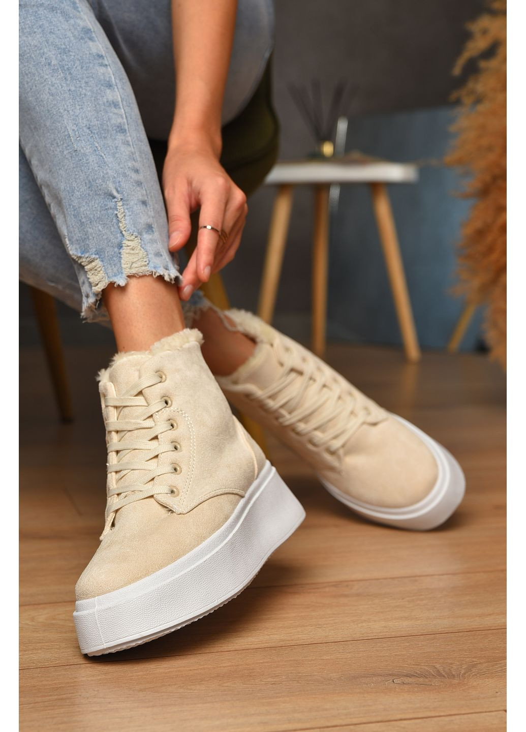 Черевики жіночі зимові молочного кольору Let's Shop (359368718)