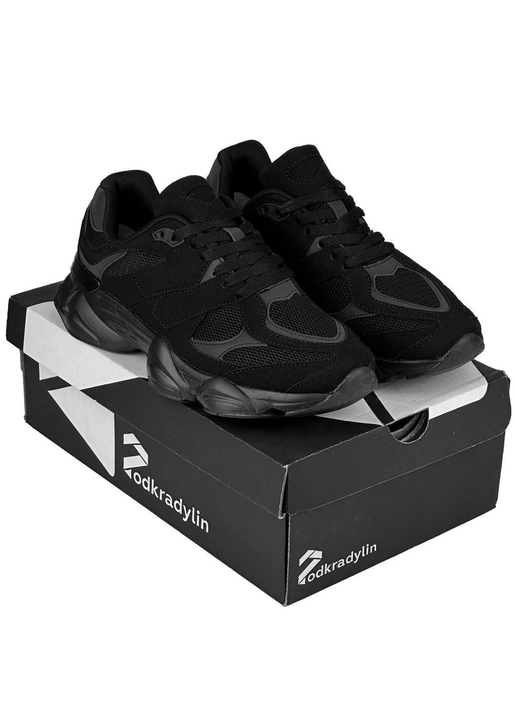 Чорні Осінні кросівки YZY