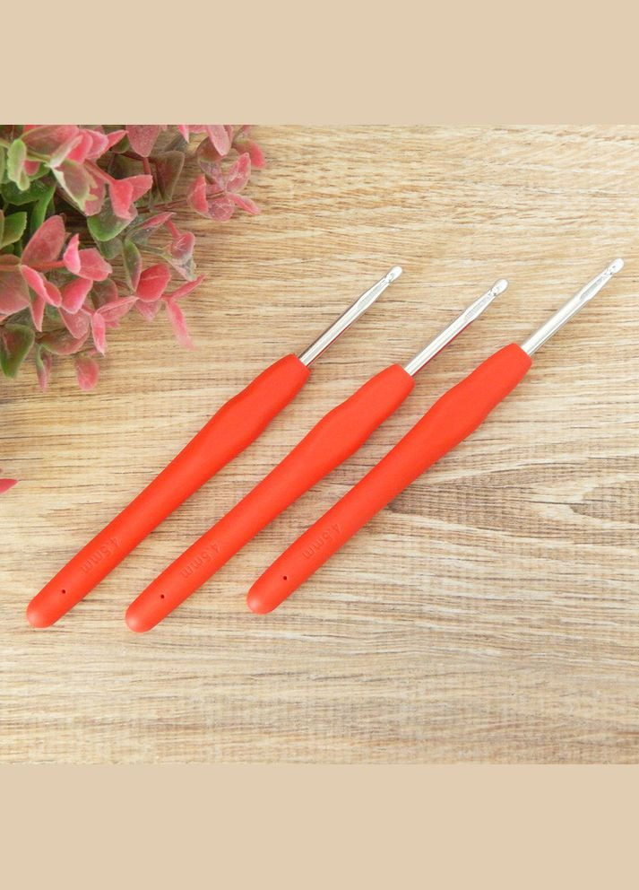 Крючок для вязания с силиконовой ручкой, 4,5 мм No Brand (345734249)